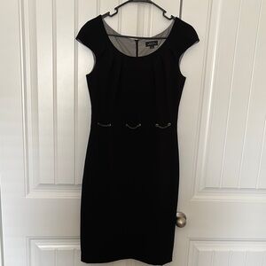 Tahari  Elegant Black Dress Size 4